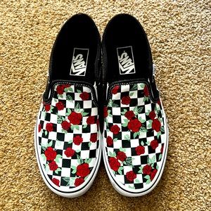 Vans checkerboard with roses. Size 8.5 Women